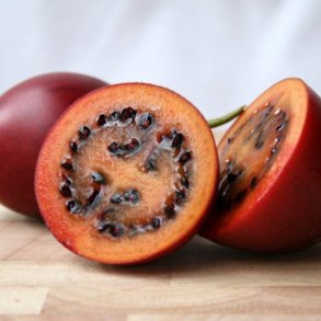 Trtomat, <br>Tamarillo <br><i>Cyphomandra crassicaulis <br>(syn. C. betacea)</i>