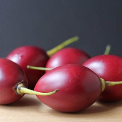 Trtomat, <br>Tamarillo <br><i>Cyphomandra crassicaulis <br>(syn. C. betacea)</i>