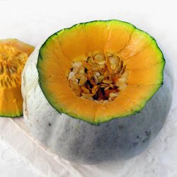 Grskar, Hokkaido- <br>'Blue Kuri' <br><i>Cucurbita maxima</i>