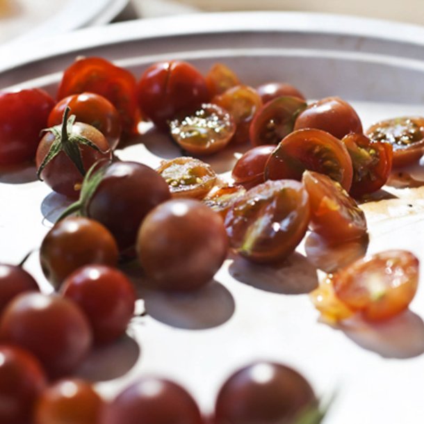 Tomat <br>'Cherry Brown Berry'<br><i>Lycopersicon esculentum</i>